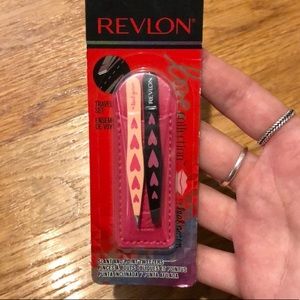 Revlon travel tweezer set